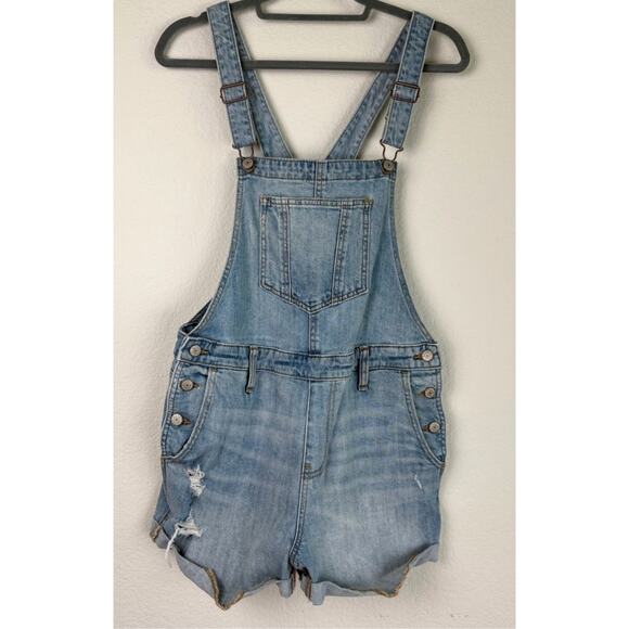 Old Navy Jeans Marina Cuffed Shortalls Bib Overall Shorts Distressed Sz Medium - Picture 1 of 12